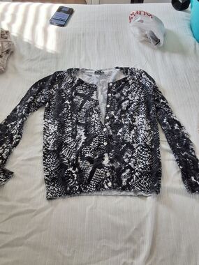 George Cream and Black Ribbed Knit Top